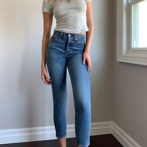 LEVI WEDGIE ICON JEAN